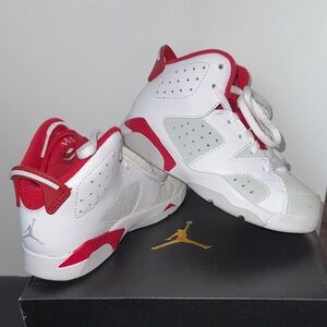 Jordan Kids Sneakers in White and Red